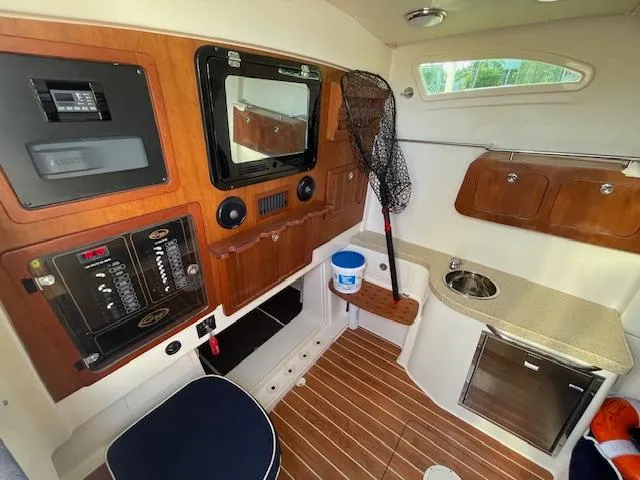 2017 Grady-White Canyon 376