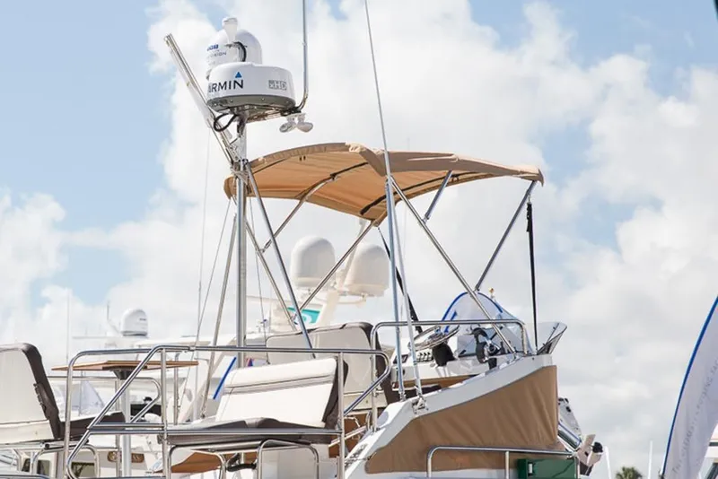 2018 Ranger Tugs R-31 CB