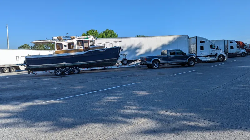 2018 Ranger Tugs R-31 CB