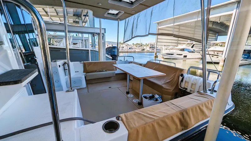 2018 Ranger Tugs R-31 CB