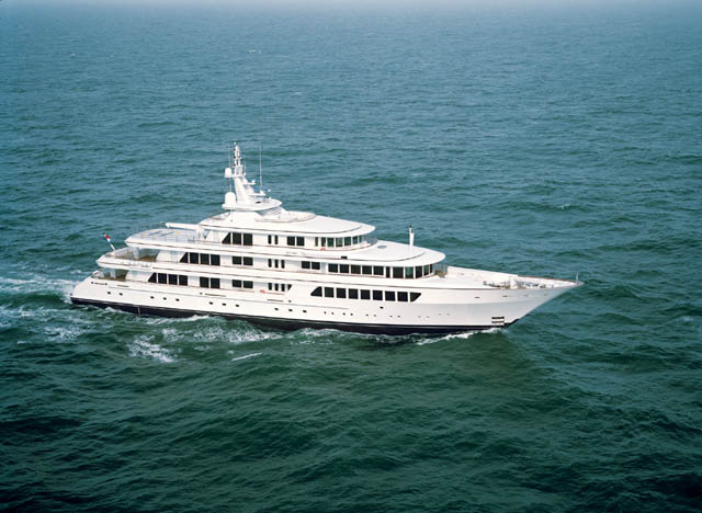 Utopia — 234’ FEADSHIP UTOPIA