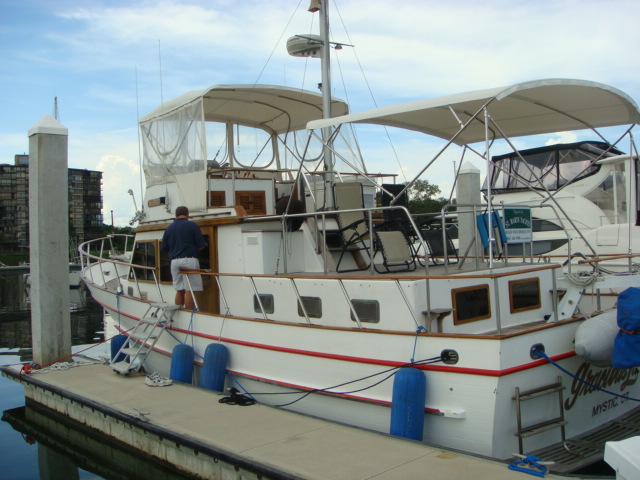 Gracious Lady — 43’ DEFEVER GRACIOUS LADY