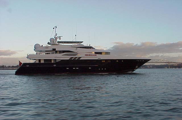 Renegade — 143′ LLOYDS RENEGADE cruising New Zealand
